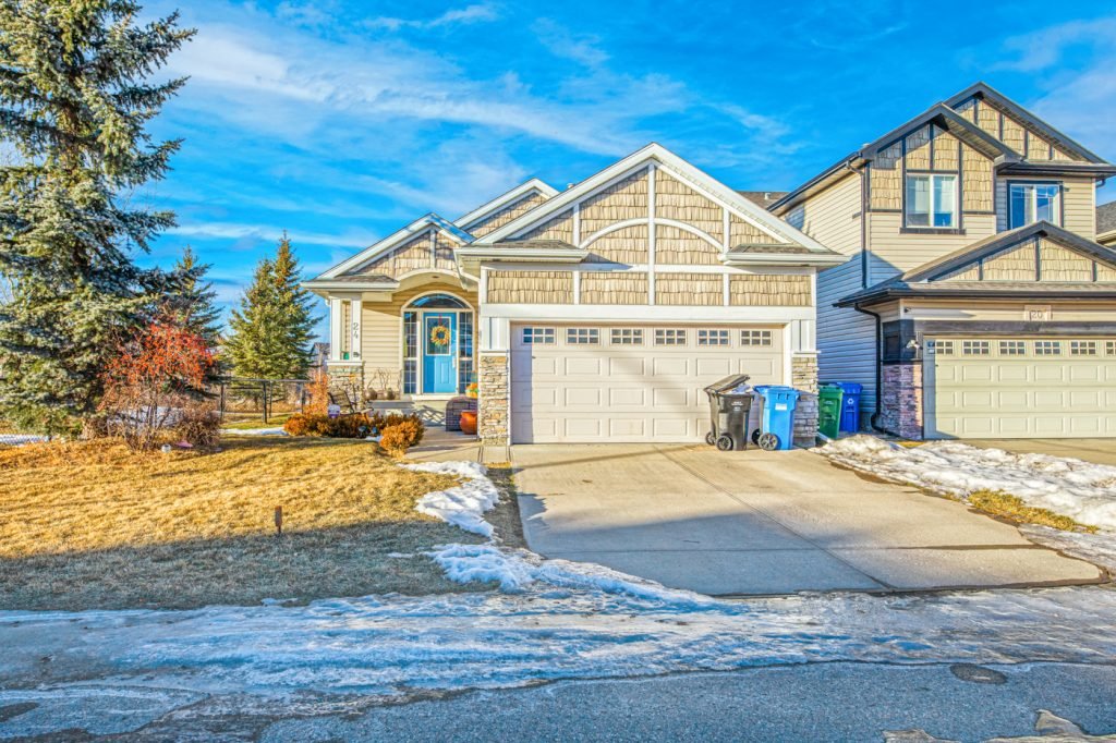 24 Royal Birch Crescent NW
