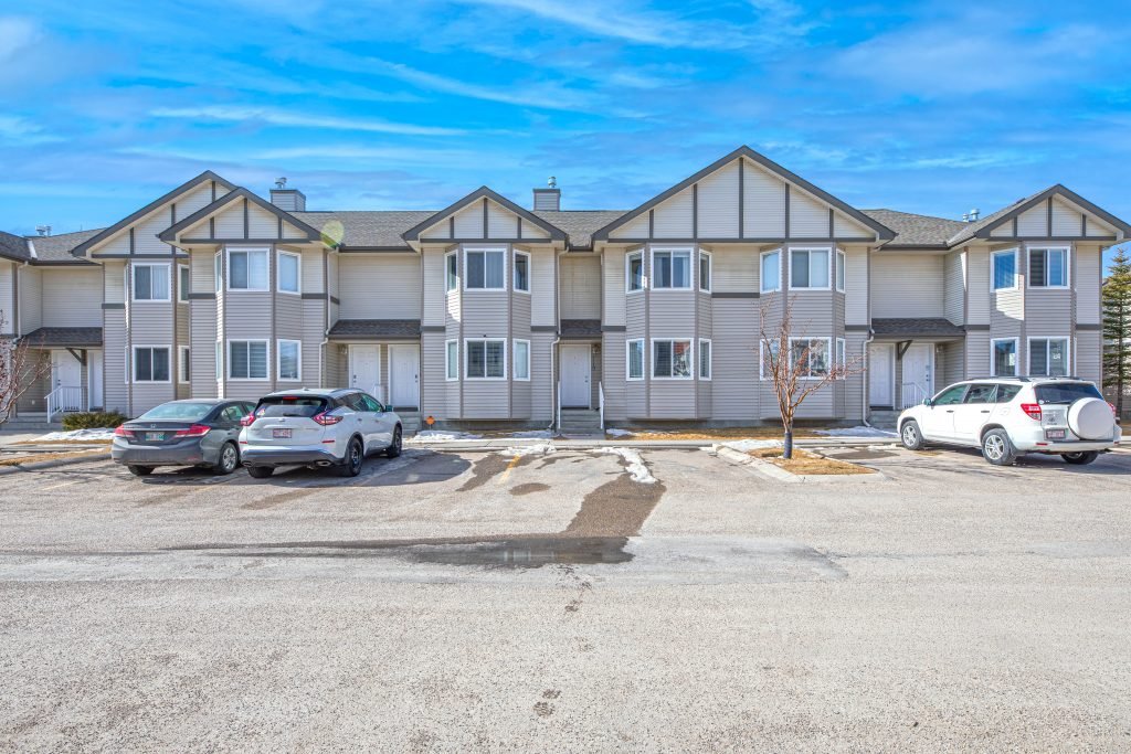 119 Royal Birch Villas NW